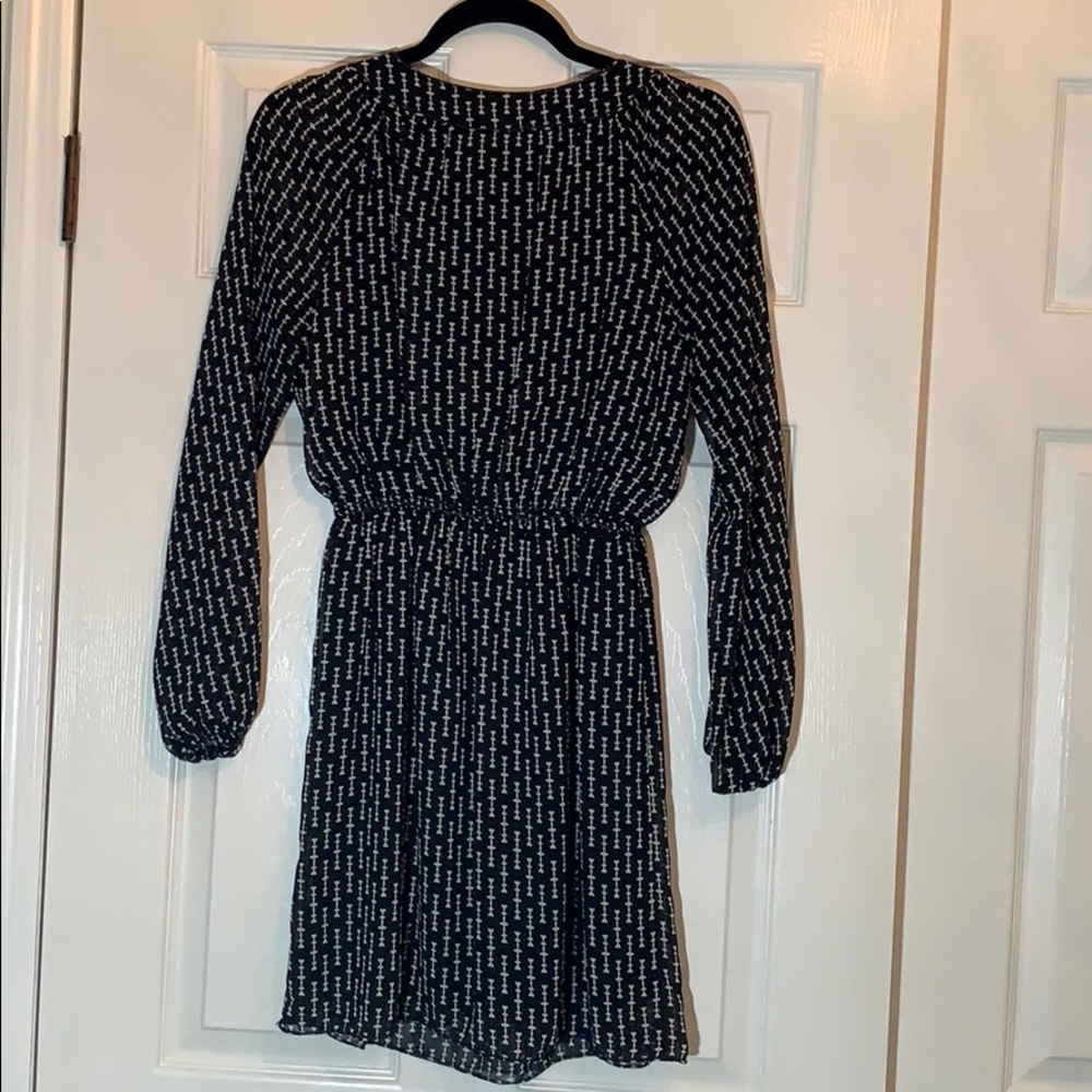 Dress - Picture 4 of 4